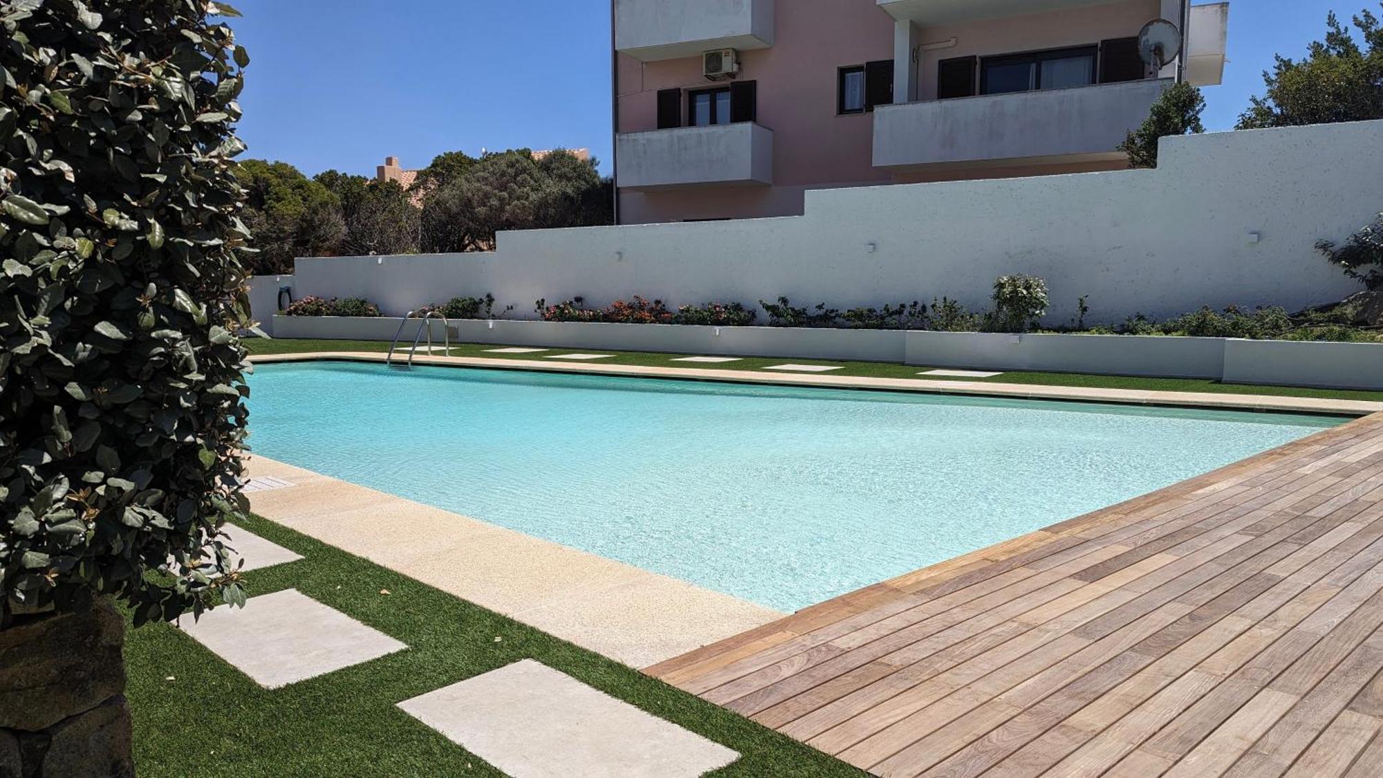 Appartamento Con Piscina - Luna Ruja Palau Exterior foto